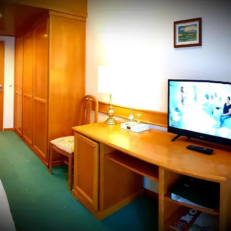 Hotel Nuembrecht נומברכט